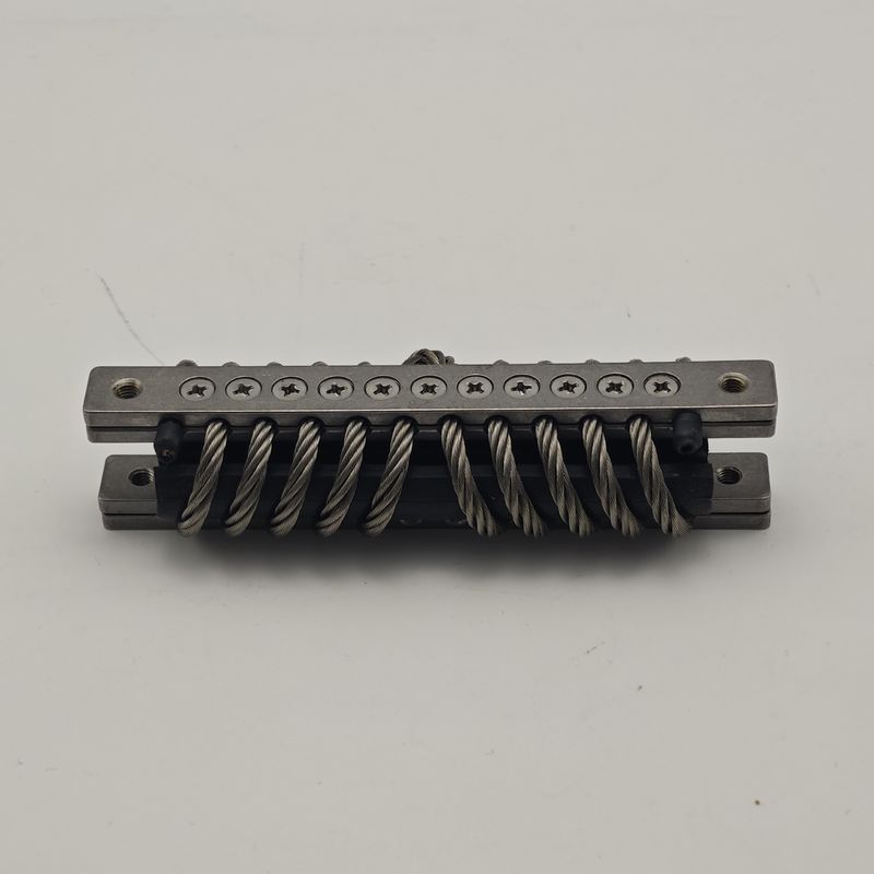 عازل اهتزاز حبل سلكي GX-40AN مخصص بحجم 113 مم * 40 مم وسمك 32.5 ± مم ودرجة حرارة تشغيل 1000 درجة مئوية - 1800 درجة مئوية