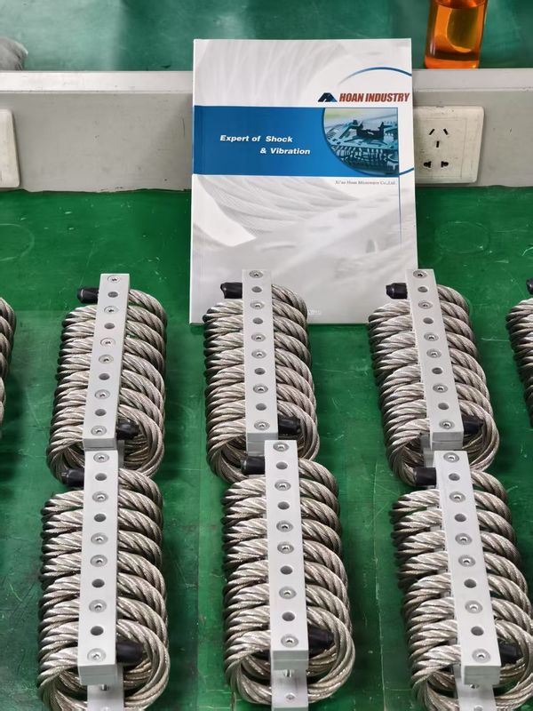 JGX-0480D-24A عازل اهتزازات الحبل السلكي خصائص مرنة ومدودة ممتازة لاستيعاب الهزات